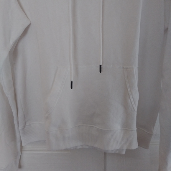 Womens Hollister White Pullover Logo
Hoodie xlarge - Picture 4 of 8